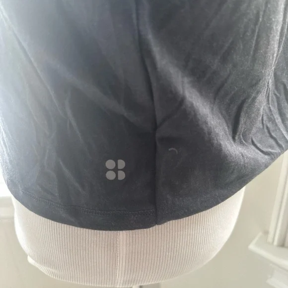 NWT Sweaty Betty Tranquil Yoga Vest (tank), Medium - Picture 6 of 9